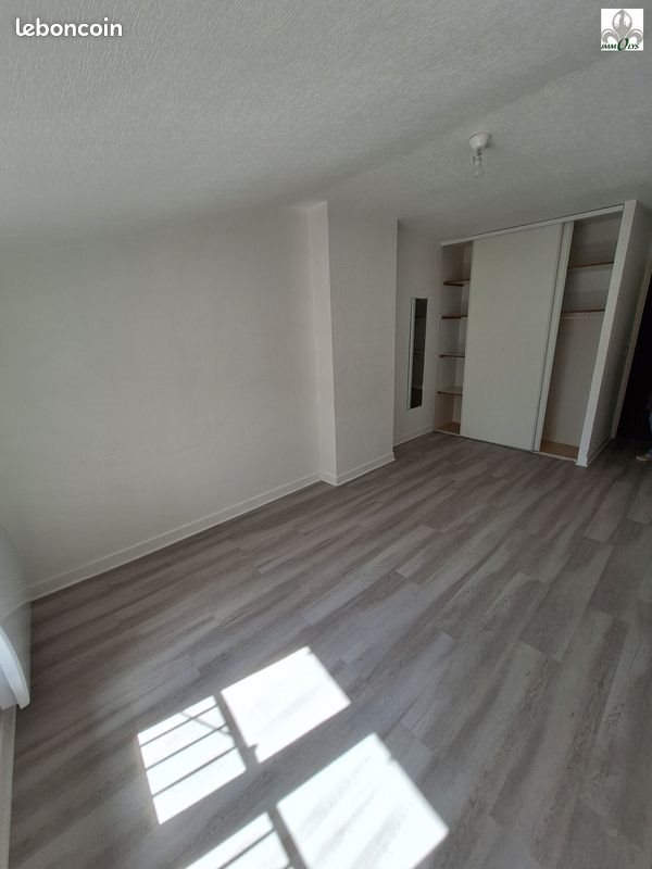 Maison à louer, 110m², Tournus