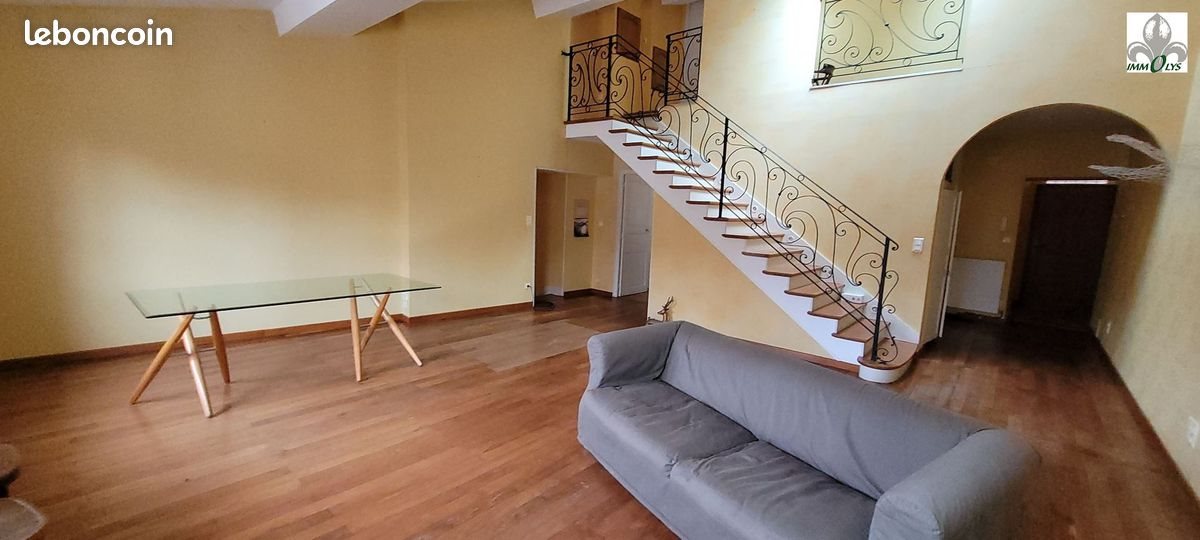 Appartement à louer, 169m², Tournus
