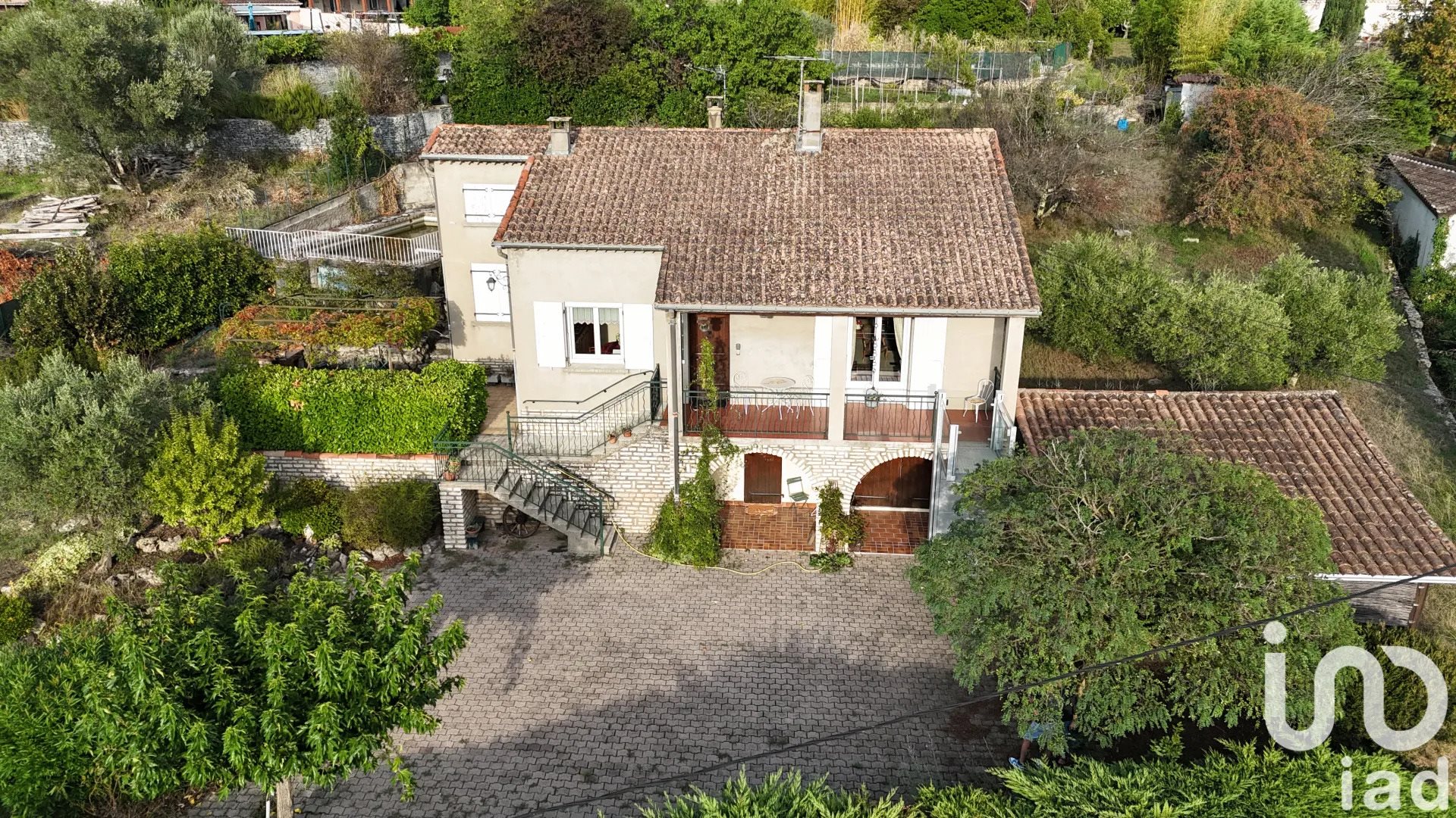 Maison à vendre, 120m², Saint-Etienne-de-Fontbellon