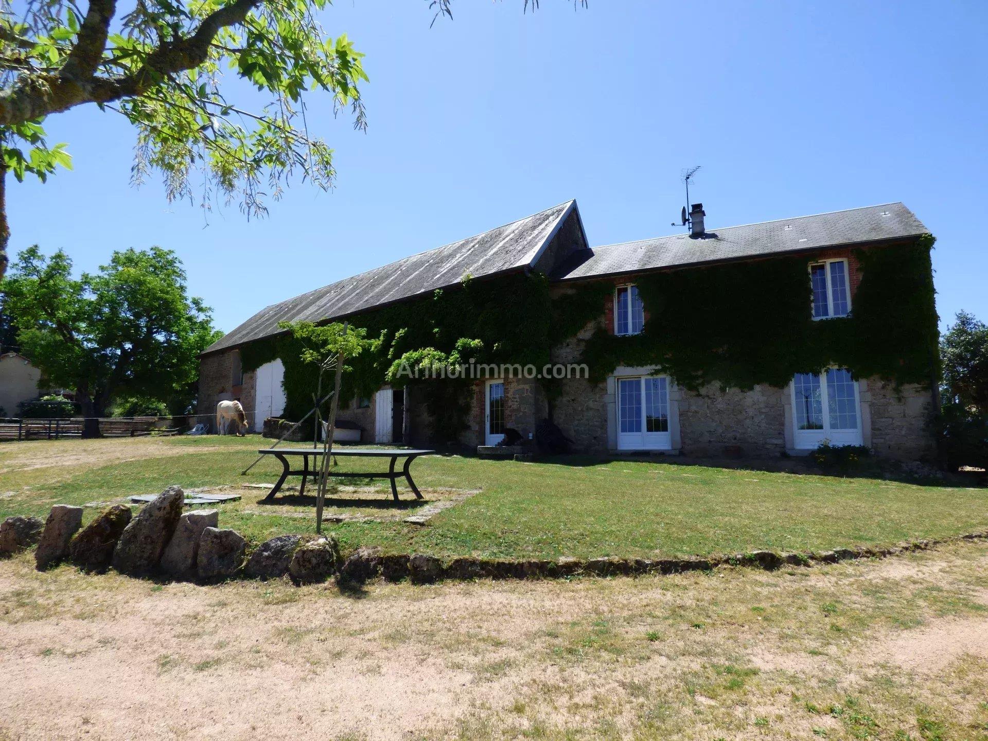 Maison à vendre, 133m², Semur-en-Auxois
