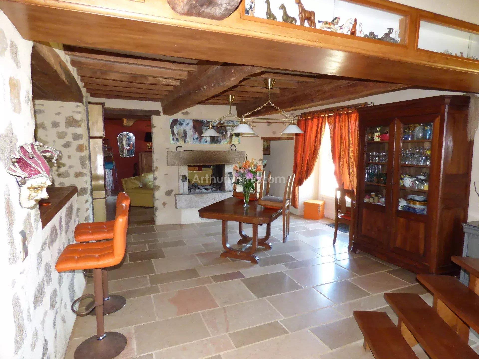 Maison à vendre, 133m², Semur-en-Auxois