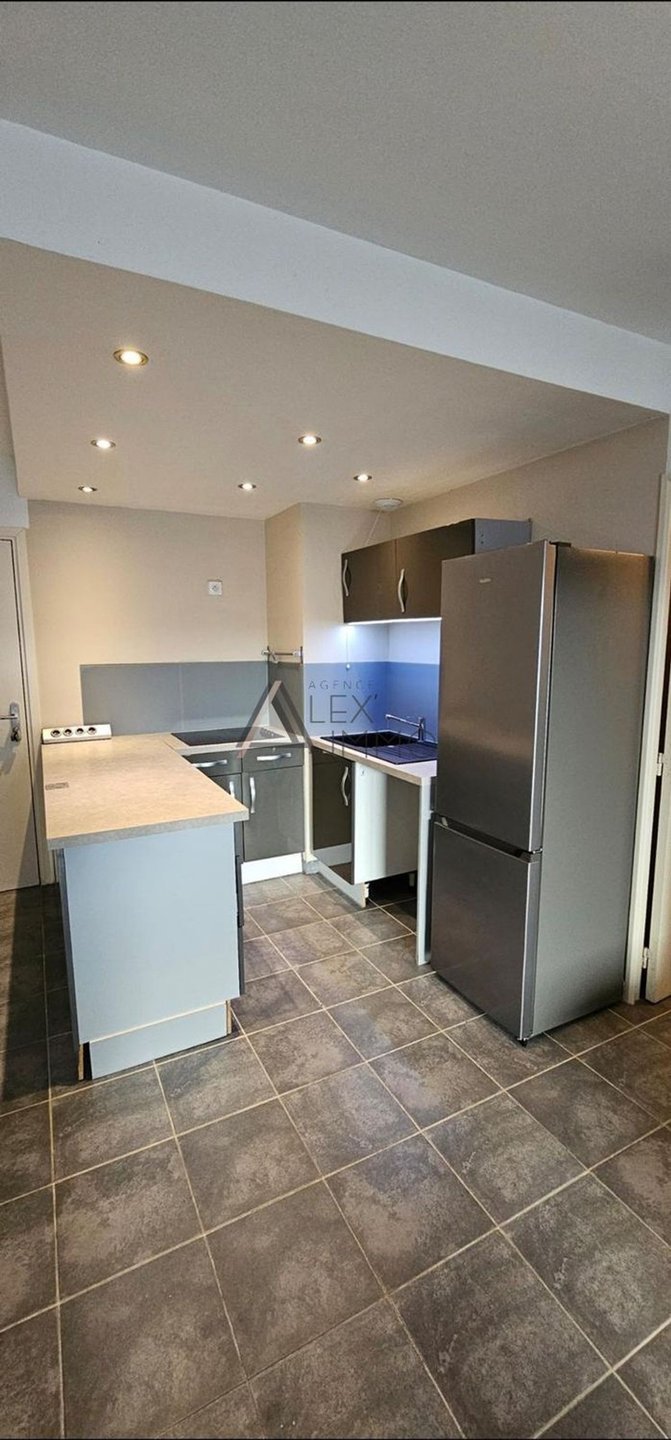 Appartement à louer, 39m², Marseille 12ème