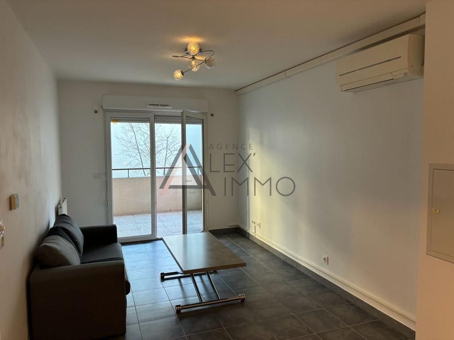 Appartement à louer, 39m², Marseille 12ème