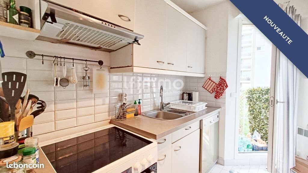 Appartement à louer, 83m², Courbevoie