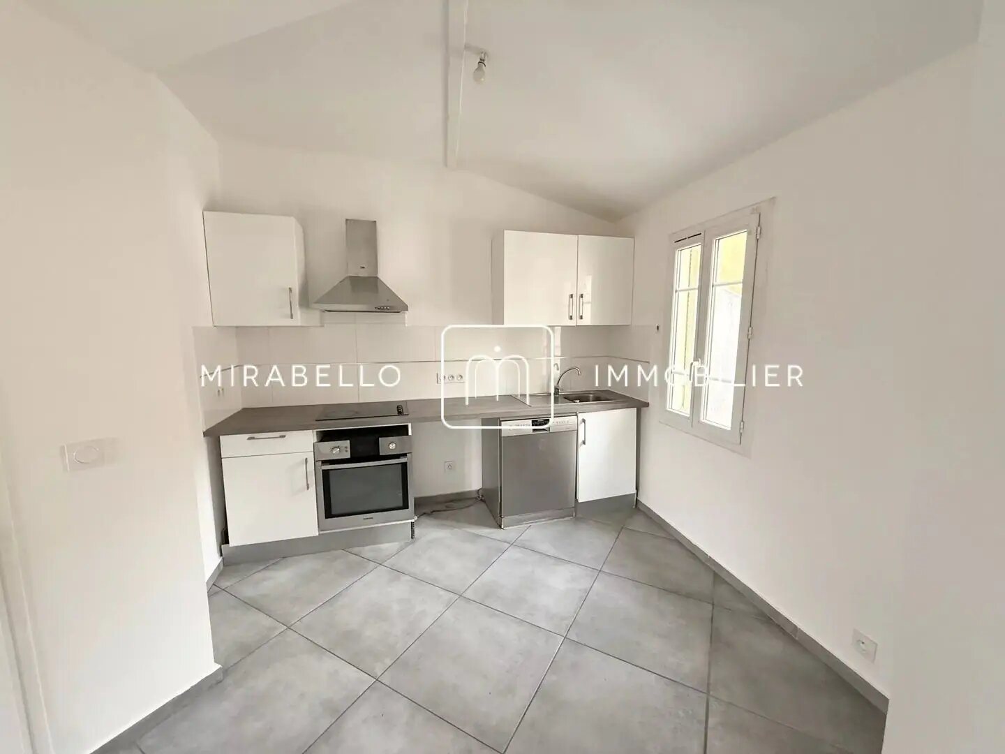 Appartement à louer, 29m², Cagnes-sur-Mer