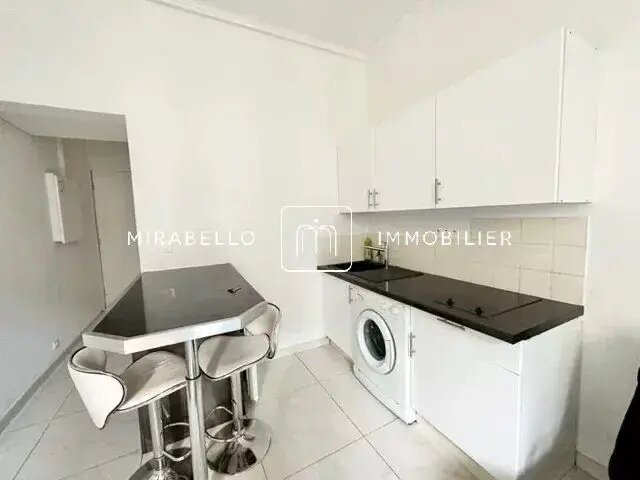 Appartement à louer, 17m², Nice