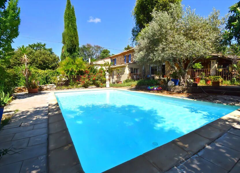 Maison à vendre, 185m², Pougnadoresse