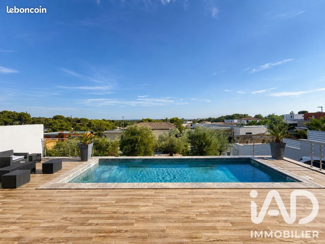 Maison à vendre, 118m², Nîmes