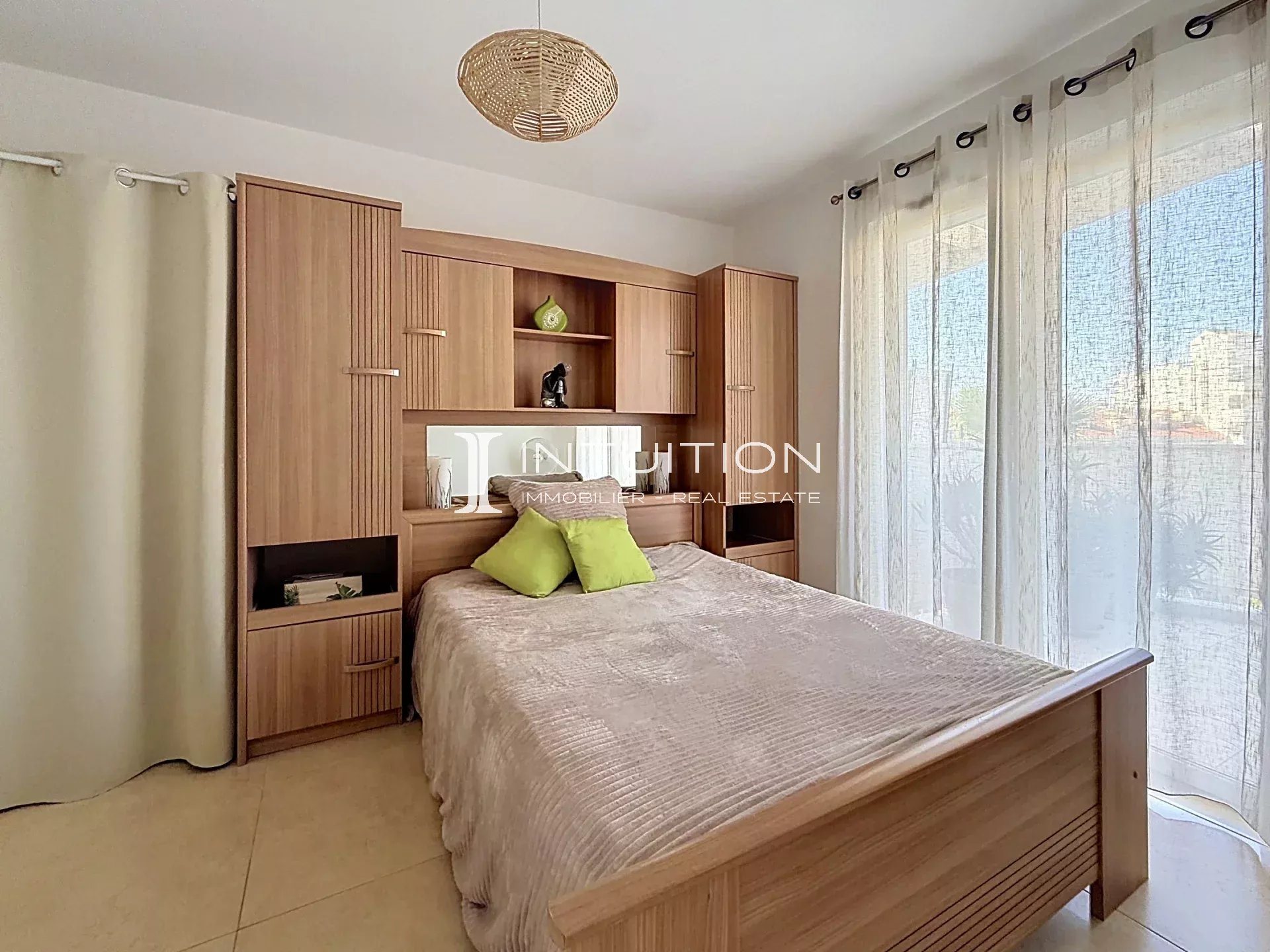 Appartement à louer, 42m², Cannes