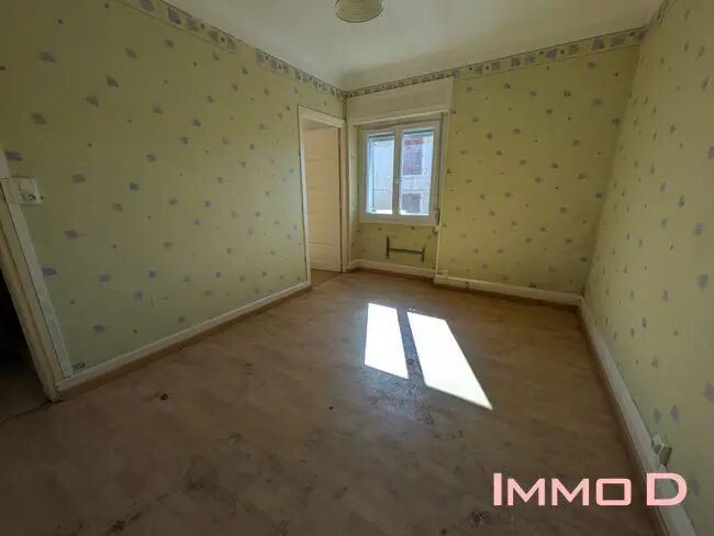 Appartement à vendre, 60m², Charmes