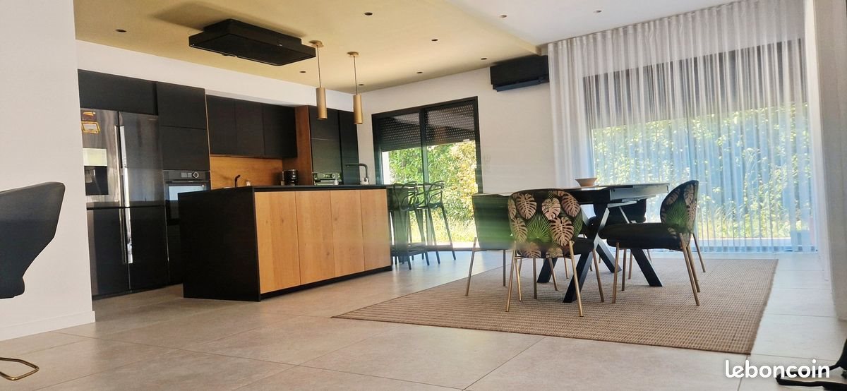 Maison à vendre, 165m², Ecully