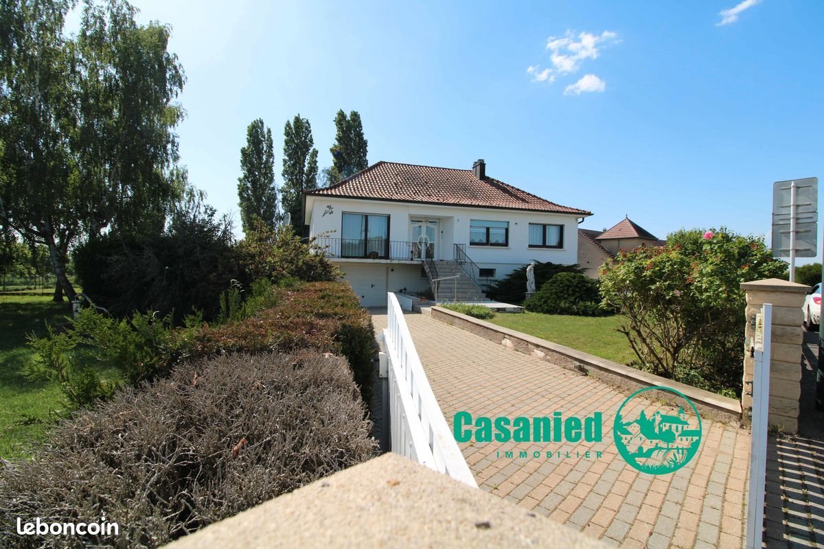 Maison à vendre, 135m², Bouzonville