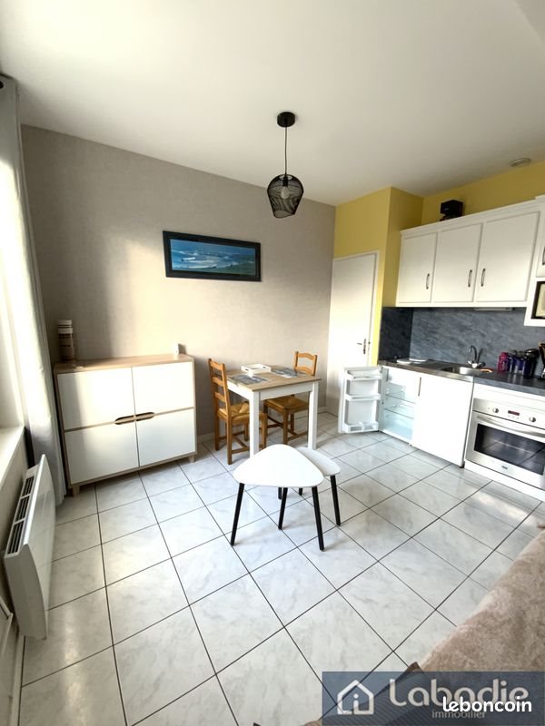 Appartement à louer, 20m², Jullouville