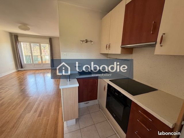 Appartement à vendre, 61m², Vire