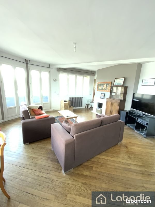 Appartement à louer, 104m², Vire