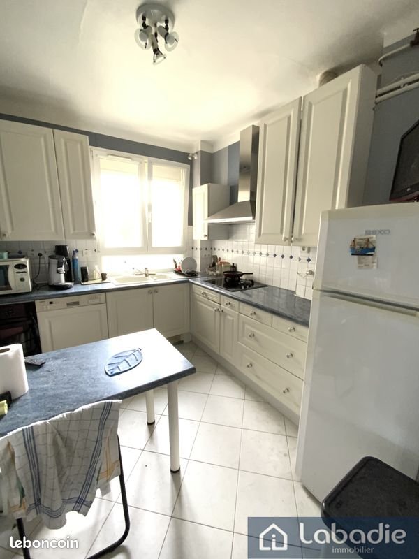Appartement à louer, 104m², Vire