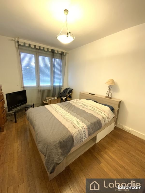 Appartement à louer, 104m², Vire