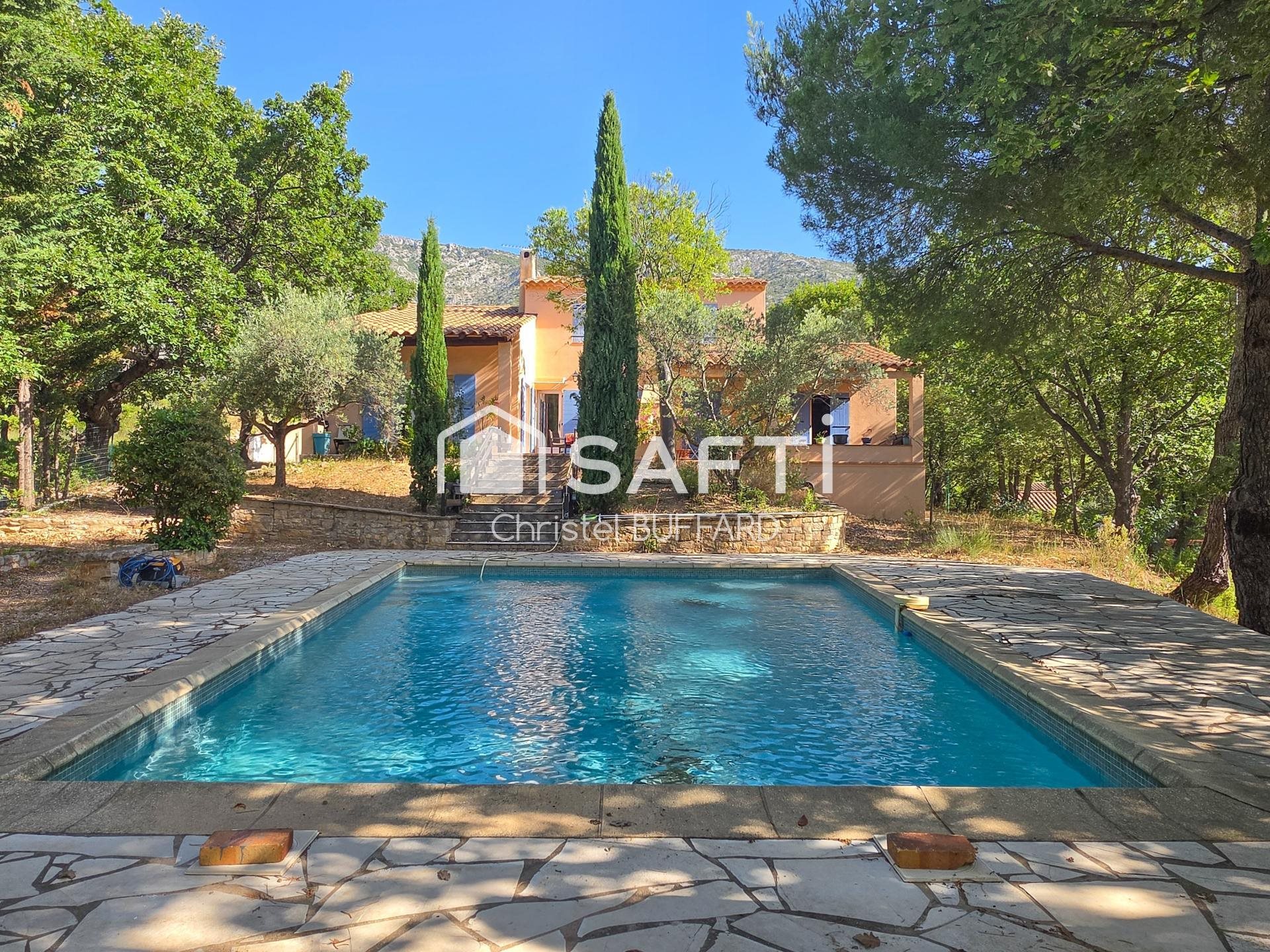 Maison à vendre, 190m², Puyloubier