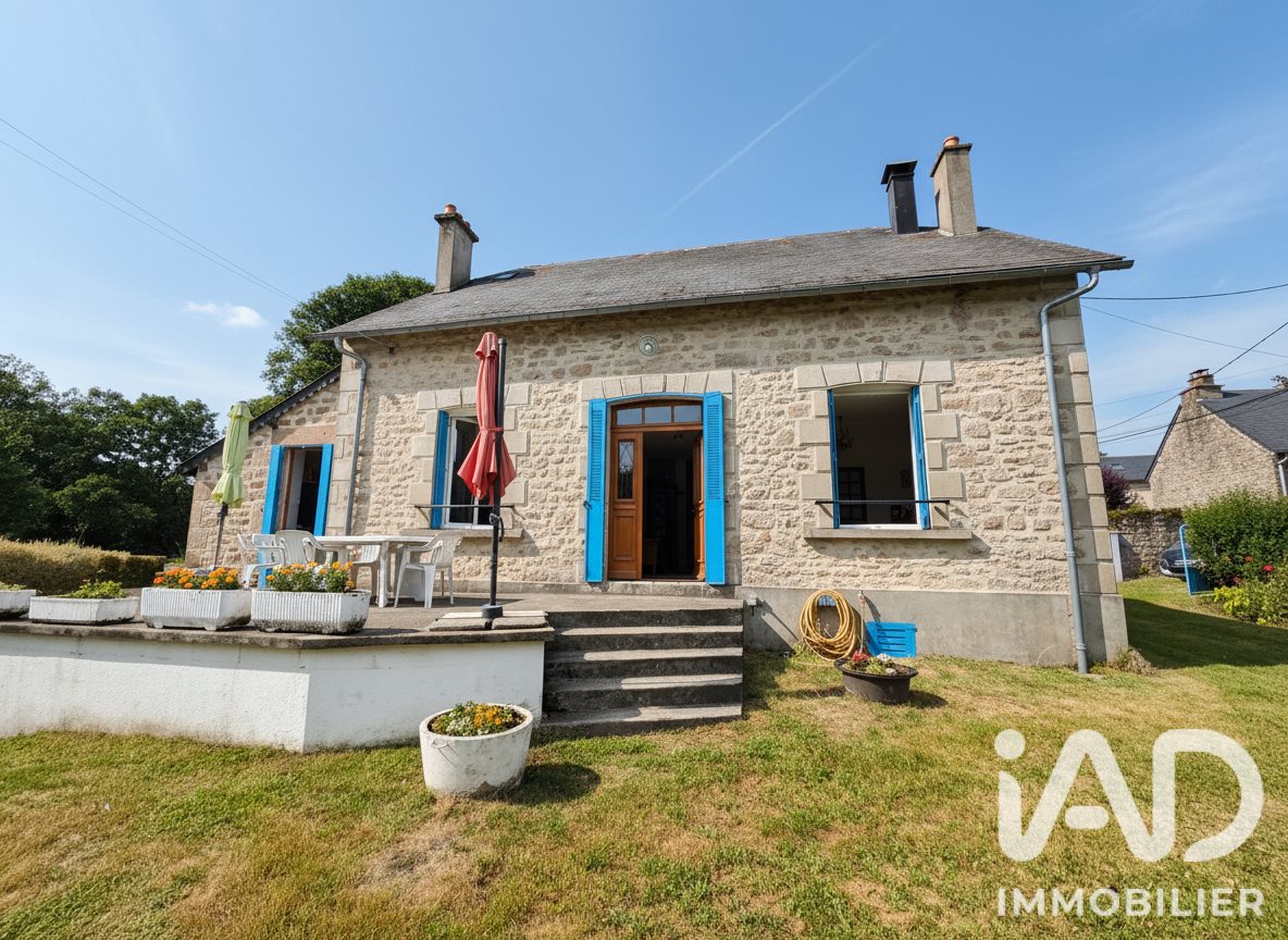 Maison à vendre, 140m², Saint-Setiers