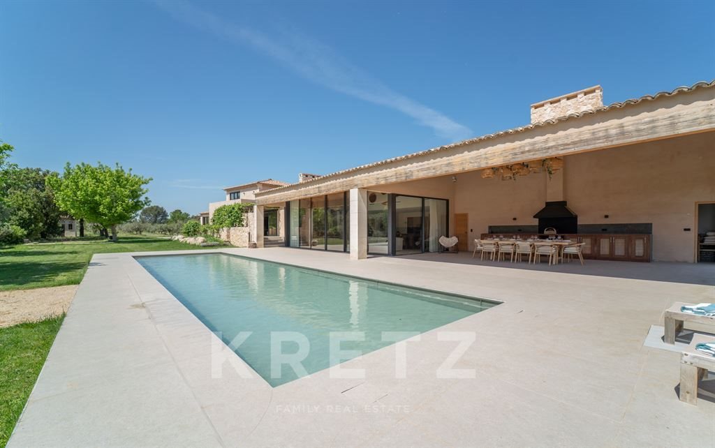 Maison à vendre, 412m², Eygalières
