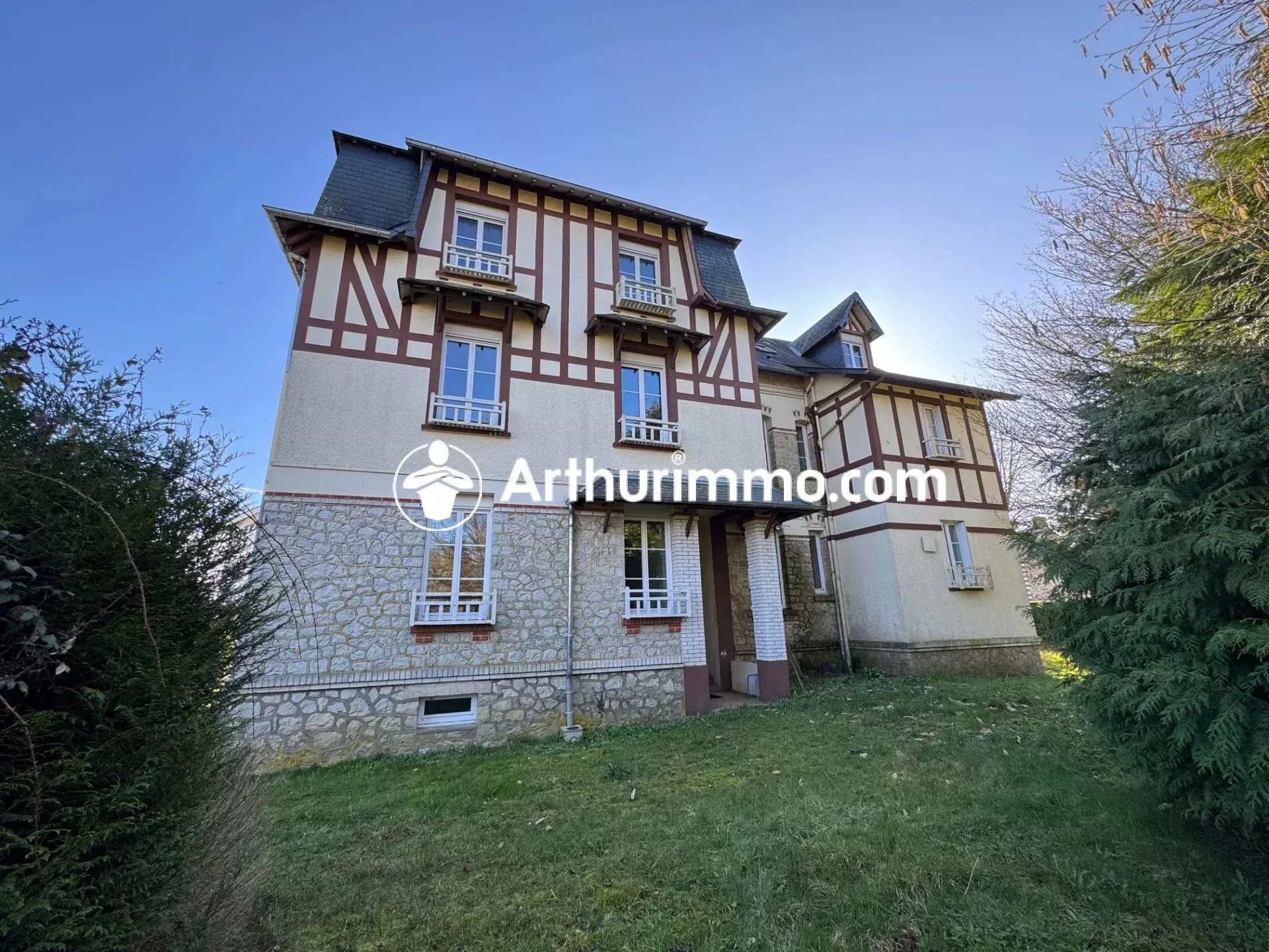 Appartement à vendre, 196m², Bagnoles-de-l'Orne