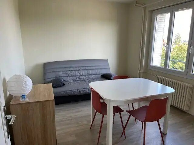Appartement à louer, 21m², Nevers