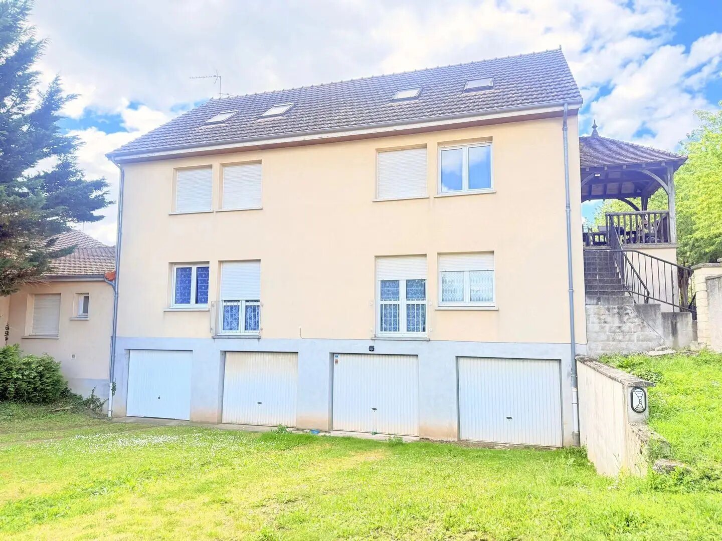 Appartement à louer, 81m², Varennes-Vauzelles