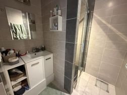 Appartement à louer, 81m², Neuville-les-Dames