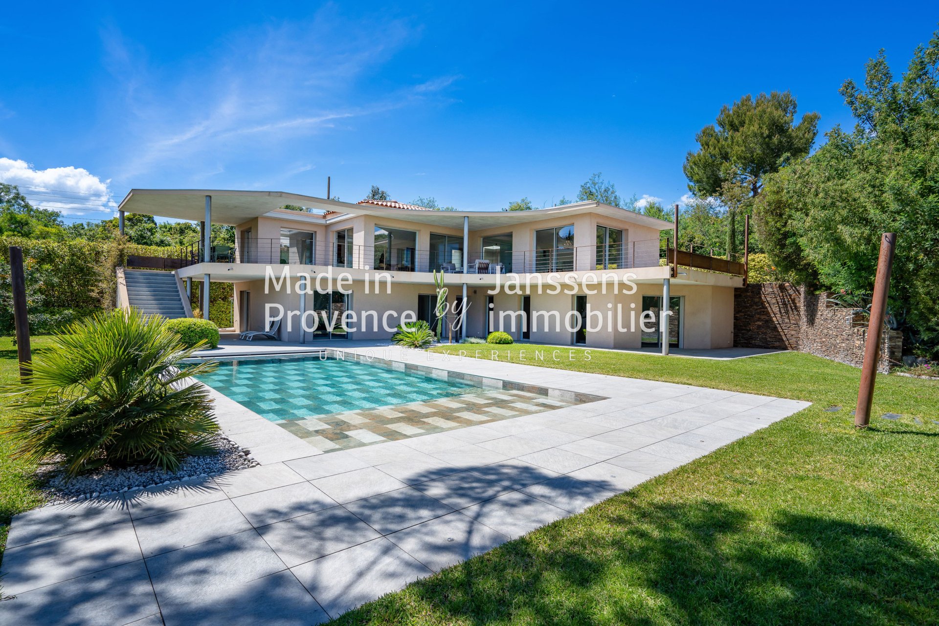 Maison à louer, 270m², Grimaud