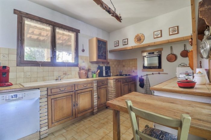 Maison à vendre, 91m², Saint-Gilles