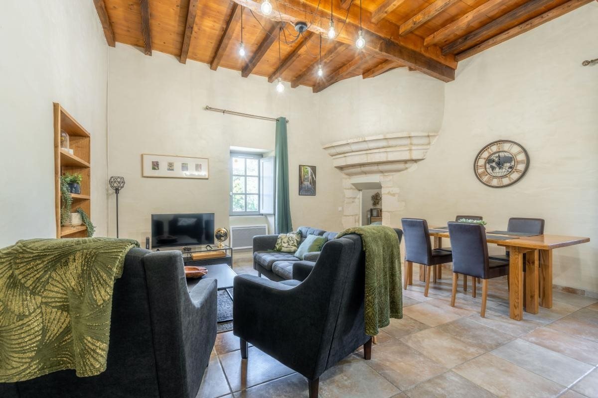 Appartement à vendre, 71m², Uzès