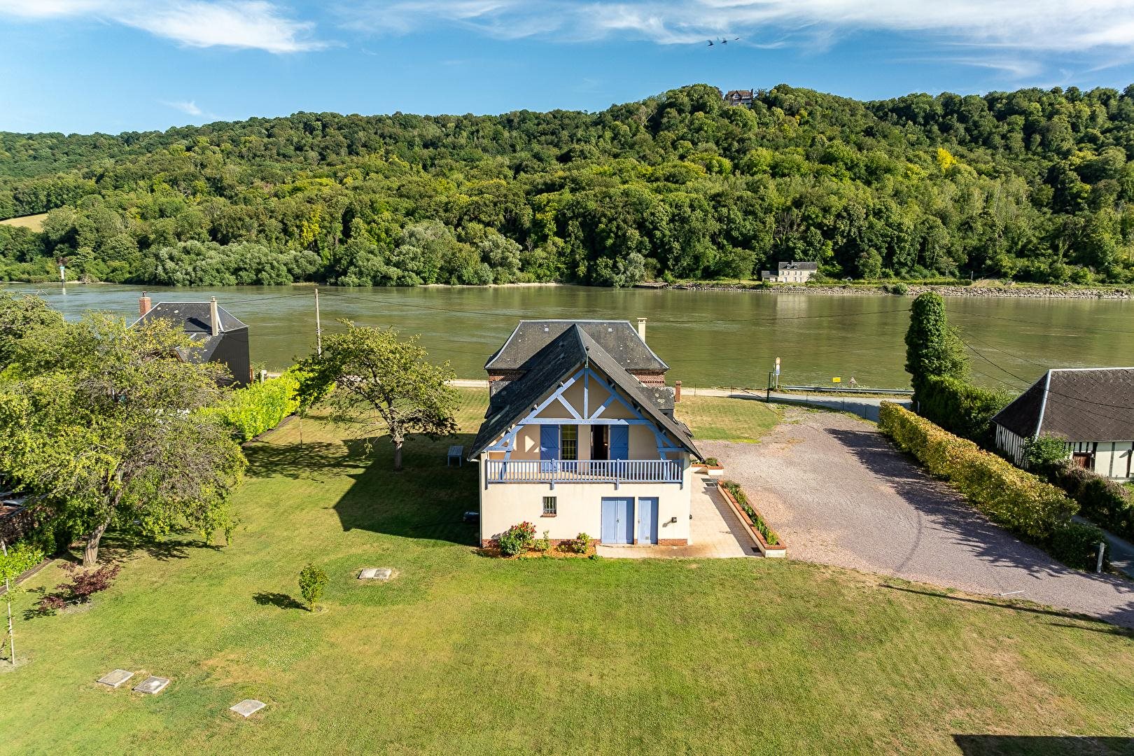 Maison à vendre, 275m², Le Mesnil-sous-Jumièges