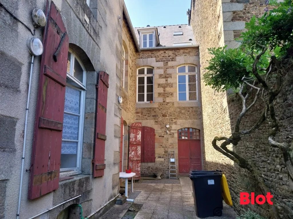 Appartement à vendre, 406m², Fougères