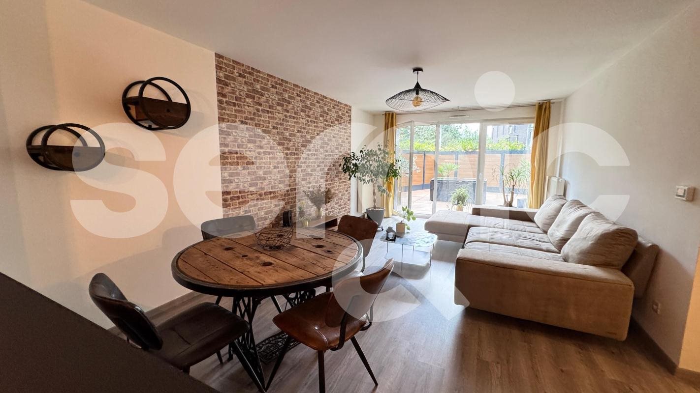 Appartement à louer, 68m², Lille
