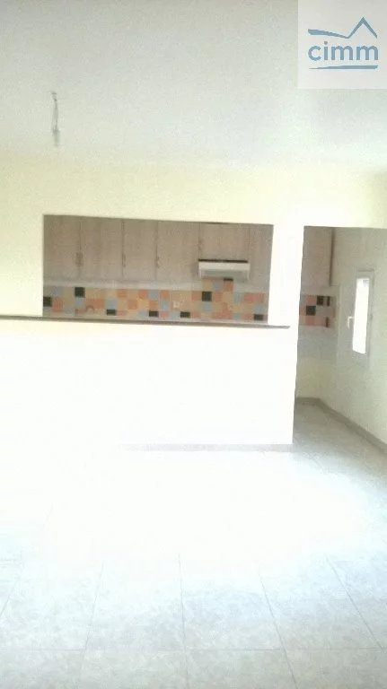 Appartement à louer, 75m², Montblanc