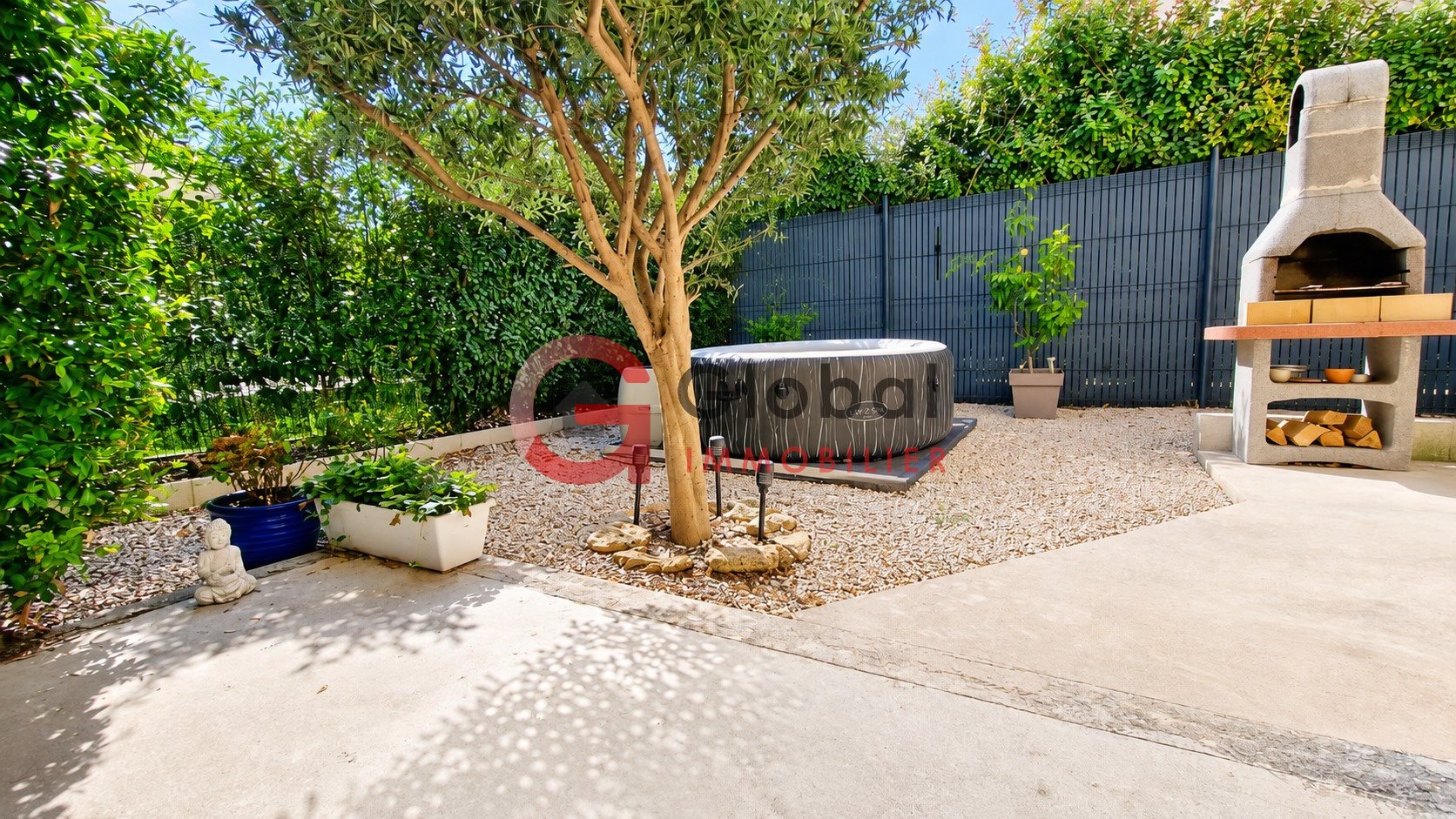 Maison à vendre, 4m², Grans