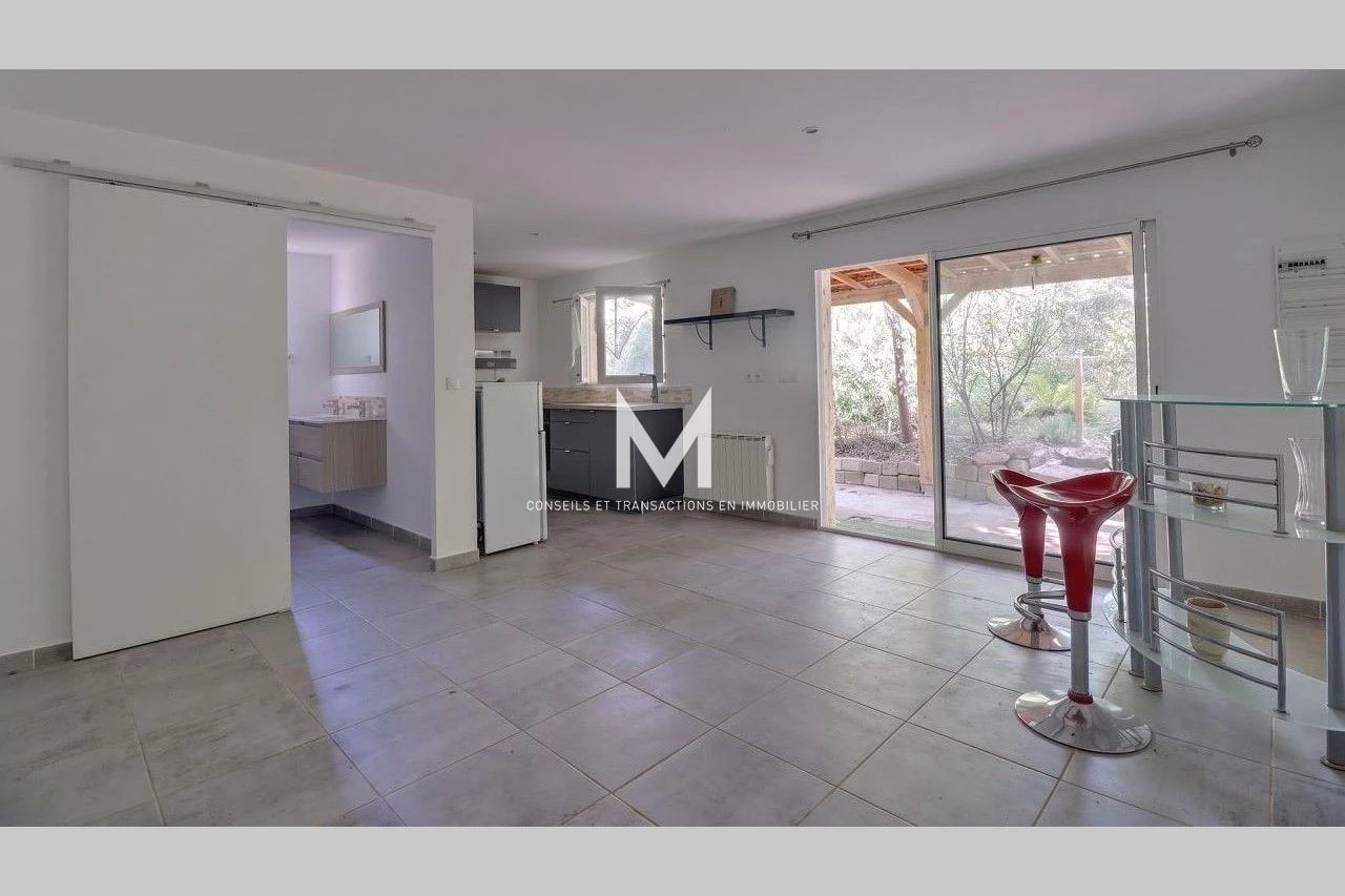 Maison à vendre, 1m², Fréjus