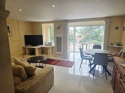 Appartement à louer, 88m², Antibes
