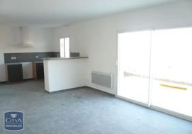 Maison à louer, 84m², Villedoux