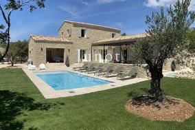 Maison à louer, 180m², Gordes
