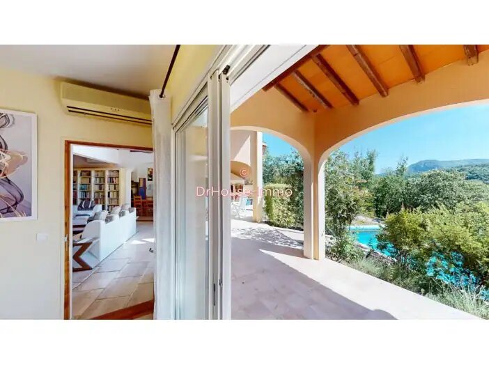 Maison à vendre, 198m², Saint-Laurent-du-Var