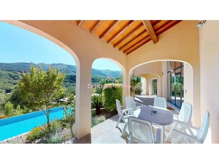 Maison à vendre, 198m², Saint-Laurent-du-Var