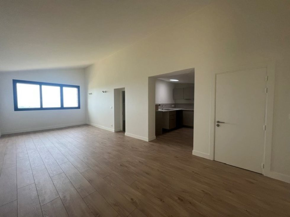 Appartement à louer, 58m², Vence