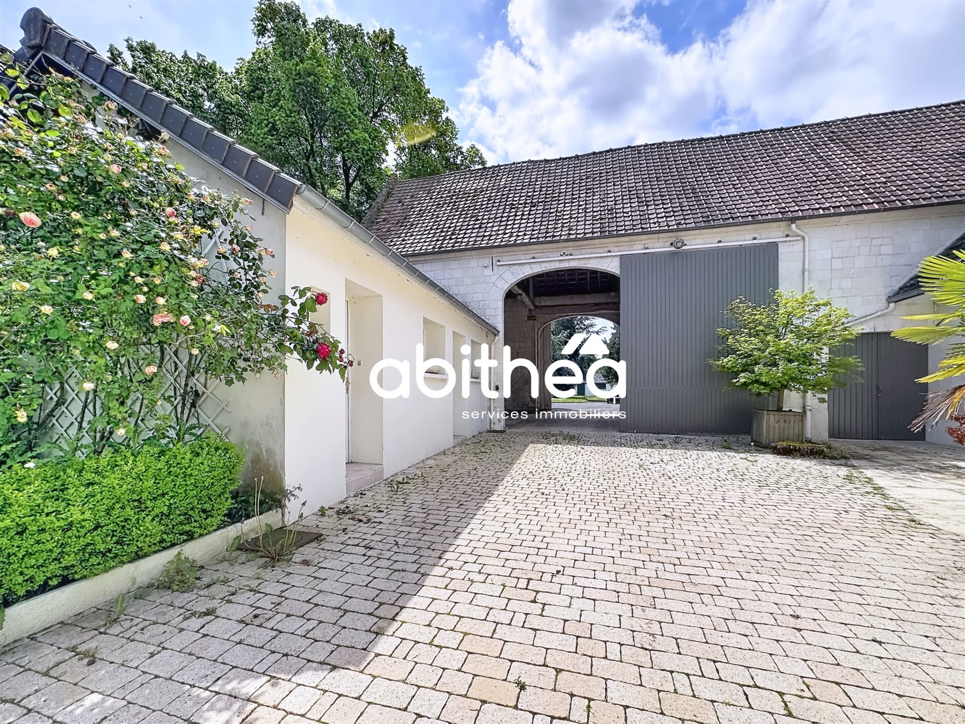 Maison à vendre, 346m², Lattre-Saint-Quentin