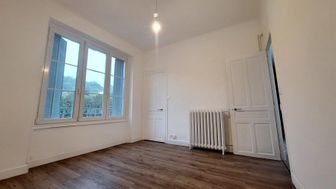 Appartement à louer, 118m², Longwy