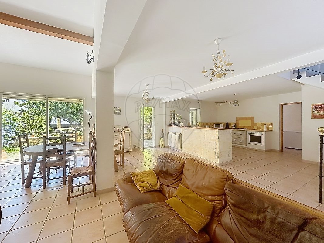 Maison à vendre, 115m², Arles