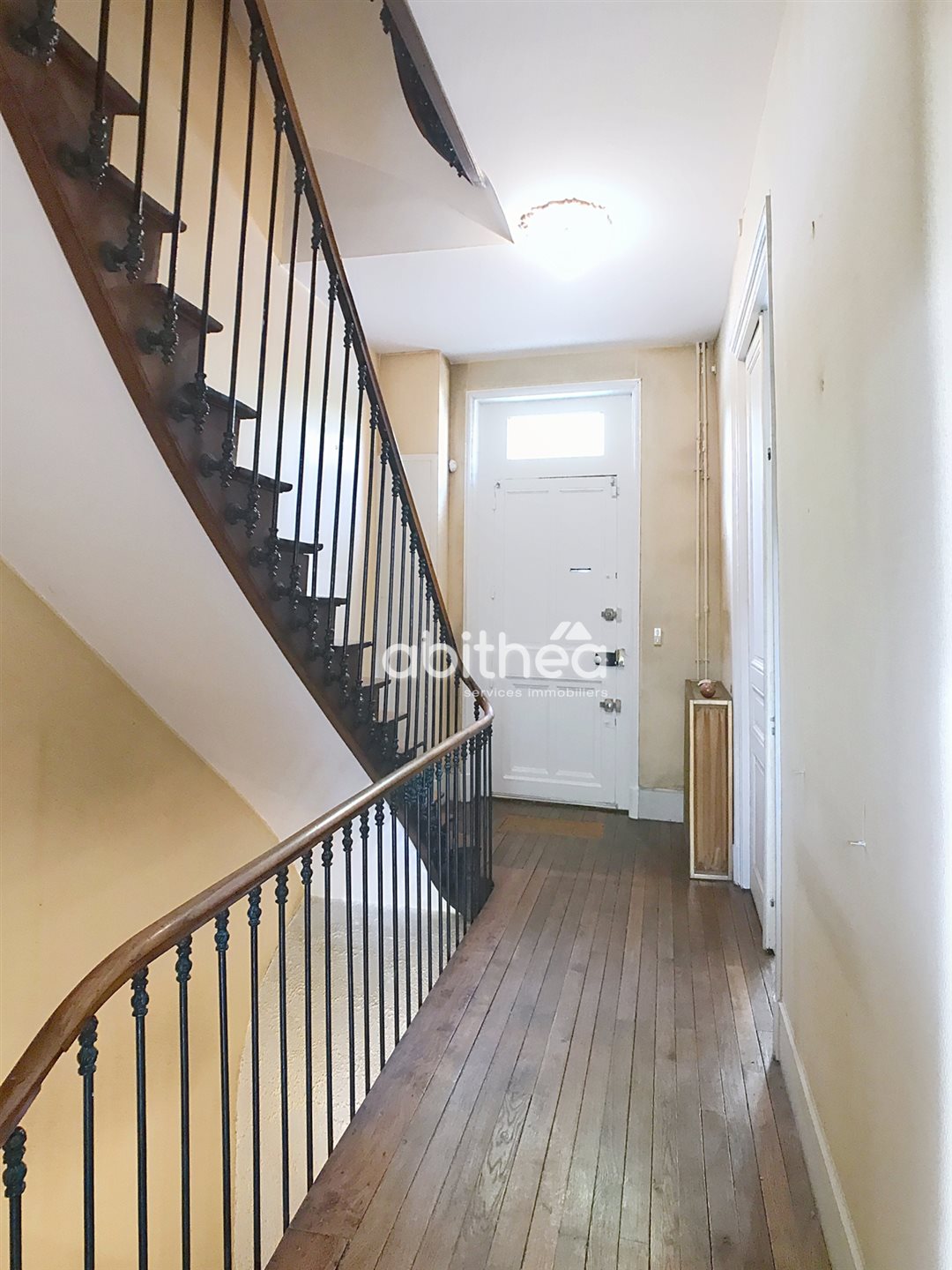Maison à vendre, 243m², Angoulême