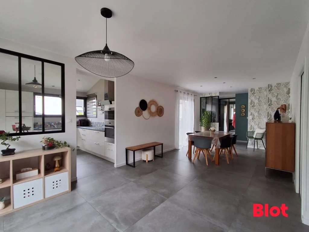 Maison à vendre, 149m², Châteaubourg