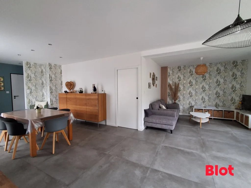 Maison à vendre, 149m², Châteaubourg
