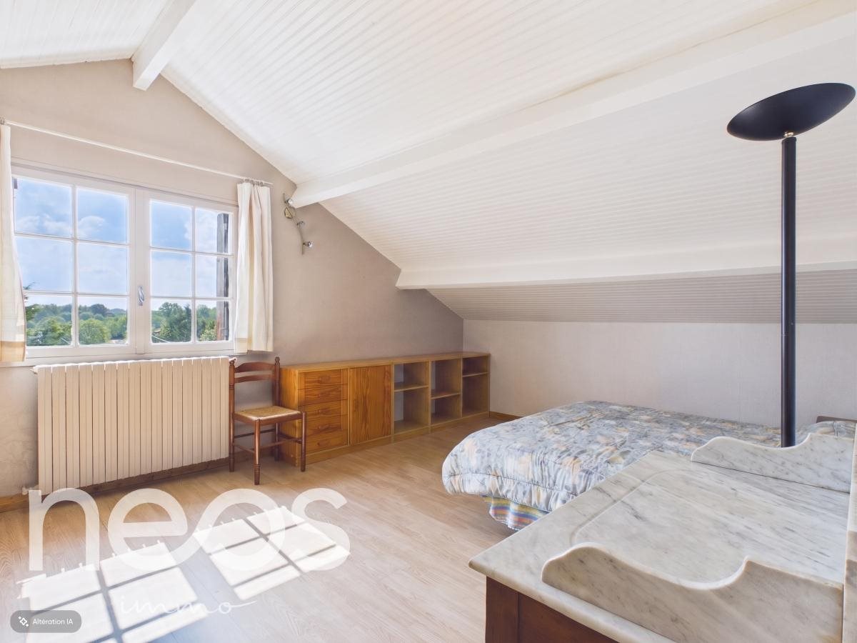 Maison à vendre, 173m², Sainte-Ouenne